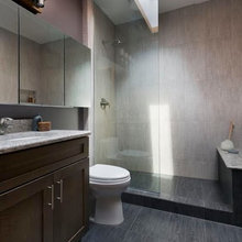 Hawaii bathroom