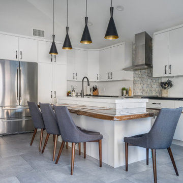 Sola Kitchen