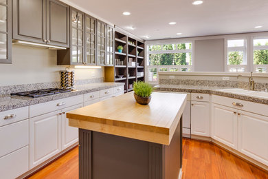Kitchen photo in Other