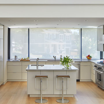 Corner Courtyard Residence