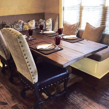 Custom banquette