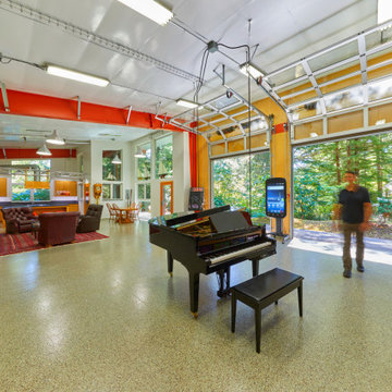 Studio Structure