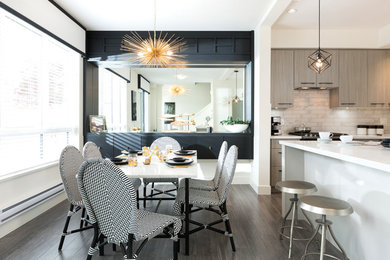 Trendy kitchen photo in Vancouver