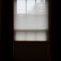 Hunter Douglas Duolite Honeycombs with Ultraglide - Products