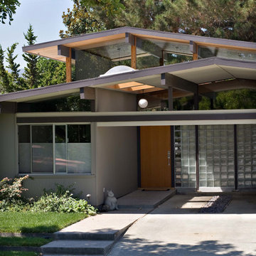Cornwall Atrium Eichler