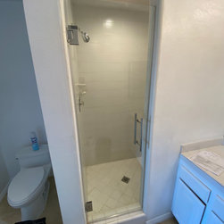 Palisades - Pacific Palisades - Shower Doors