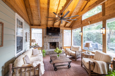 This is an example of a rustic porch design in Nashville.