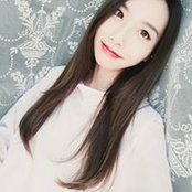 June Lee's photo