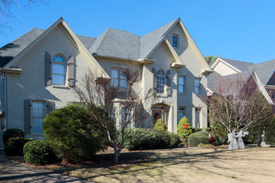 Elegant exterior home photo in Atlanta