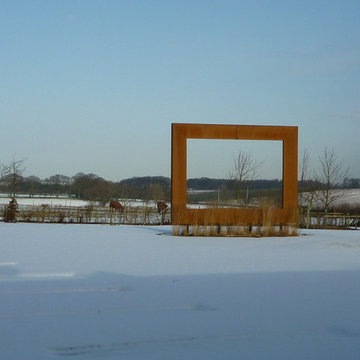 Frame Sculpture