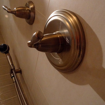 Waukesha Residence - Bath Remodel