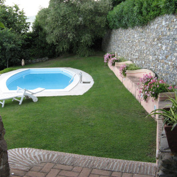 Villa in Riviera -  Piscina e sistemazioni a verde