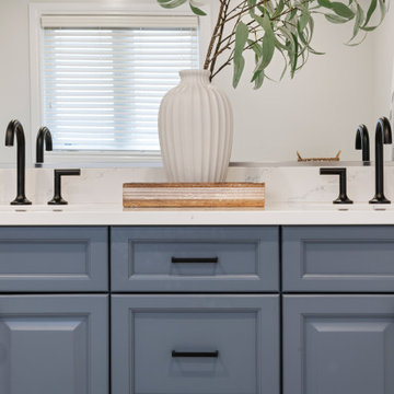 Blue Beauty - Ensuite
