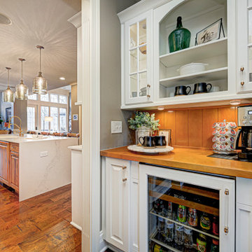 Chic Fishers Renovation: Home Bar