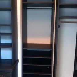 Walk-in Closets 4 - Clothing Valets And Suit Stands
