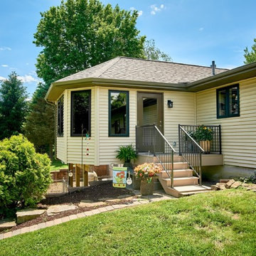 Home Remodeling in Troy, IL | Sunroom Exterior | Star Court