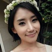 Jia Lee's photo