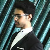 Shivam Taks foto