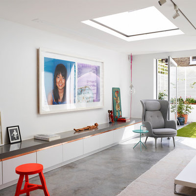 Inspiration for a mid-sized contemporary home design remodel in London