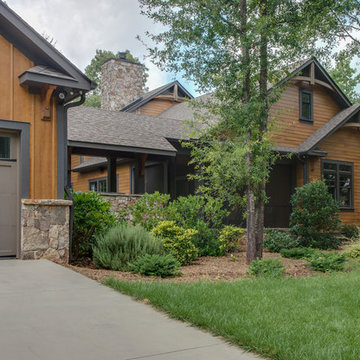 Rustic Residence in the Woods