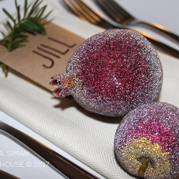 HOLIDAY DECORATING SERVICES