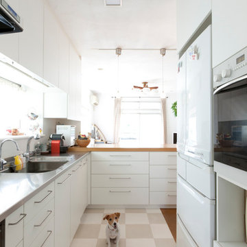HOME KITCHENS/12 YM House