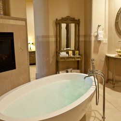 Della Terra Mountain Chateau - Bathtubs