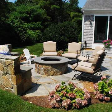 Noble Hill Patio and Fire Pit