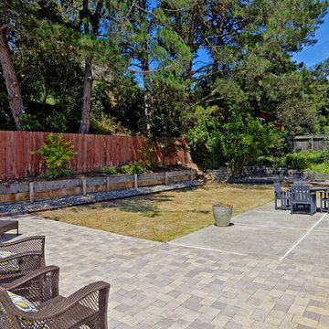 7981 Surrey Lane. Oakland, 94605