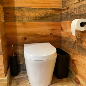 Airbnb Cabin Composting Toilet in New Hampshire