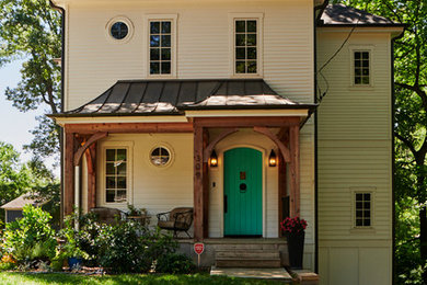 Home design - traditional home design idea in Atlanta