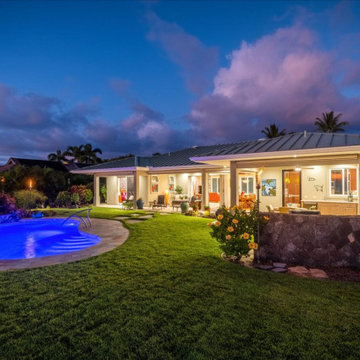 Hawaiian Home with Ocean Views