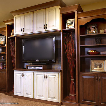 Door style: Chesapeake | Species: Paint grade | Finish: Linen