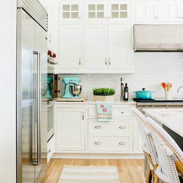 Miraleste kitchen