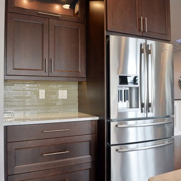 Transitional Style Kitchen