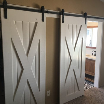 Vicuna Master Bathroom