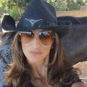 Sloane Davis's photo