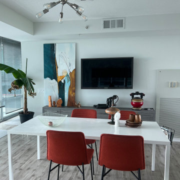 9715 Woods Dr - Client Submitted Image - (Plant Not Well)