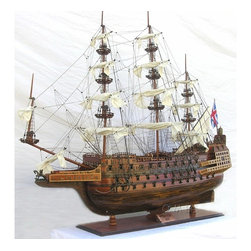 Sovereign of the Seas T187 90" Monumental Ship Model - Decorative Objects And Figurines