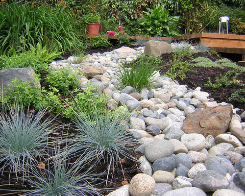 Houzz | River Rock Flower Beds Design Ideas & Remodel Pictures