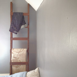Decorative Apartment Ladder - Blanket And Quilt Racks