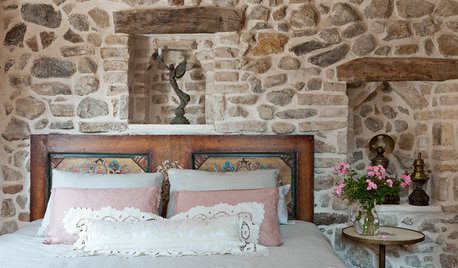 Italian Houzz Tour: From Ancient Ruin to Elegant Holiday Home