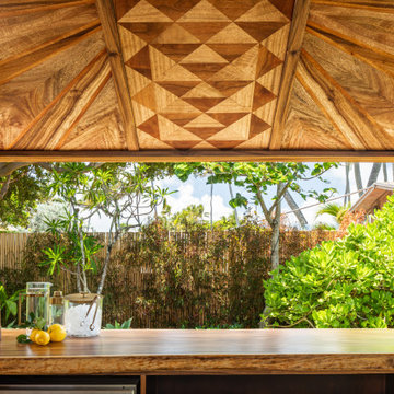 Hawaiian Style Bar