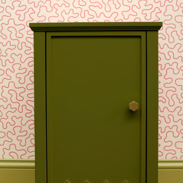 Free Standing furniture - The Daisy - left hinge - Clover Green colour