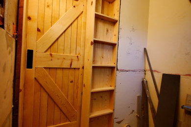 barn door and shelf nook