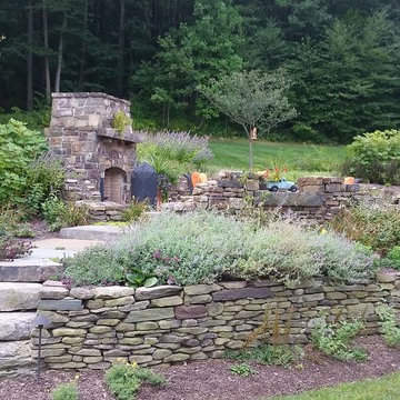 Farmhouse Garden