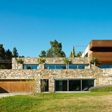 Casas Houzz: Estilo contemporáneo entre viñedos gallegos