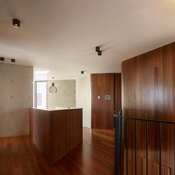 Project | V House