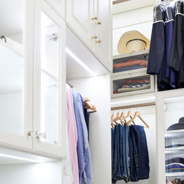 White Closet Dream
