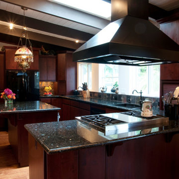 Boxwood Rustic Bistro Chefs Kitchen